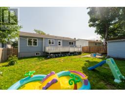 40 Smallwood Drive thumbnail 22