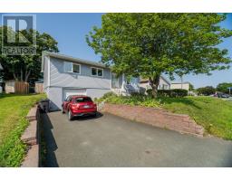 40 Smallwood Drive thumbnail 3