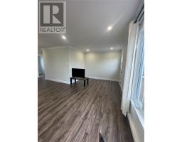 30 Hicks Place thumbnail 14