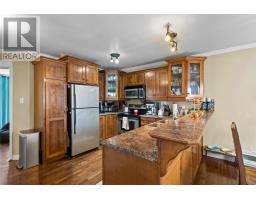 41 Baffin Drive thumbnail 4