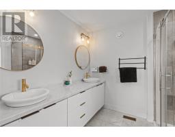 2 Pembury Close thumbnail 18