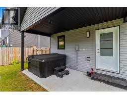 2 Pembury Close thumbnail 36