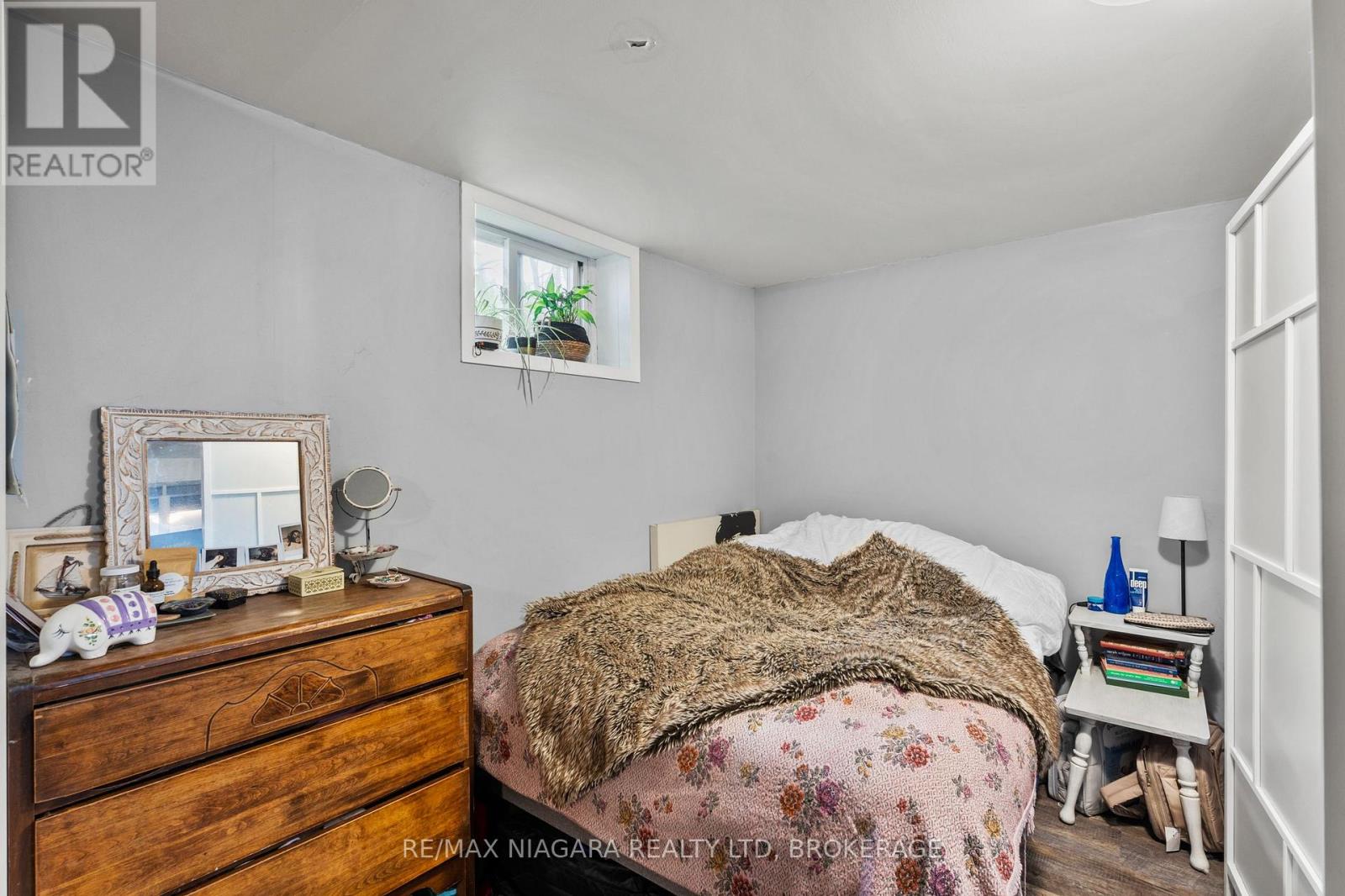 1068 NIAGARA STONE ROAD - Image 31