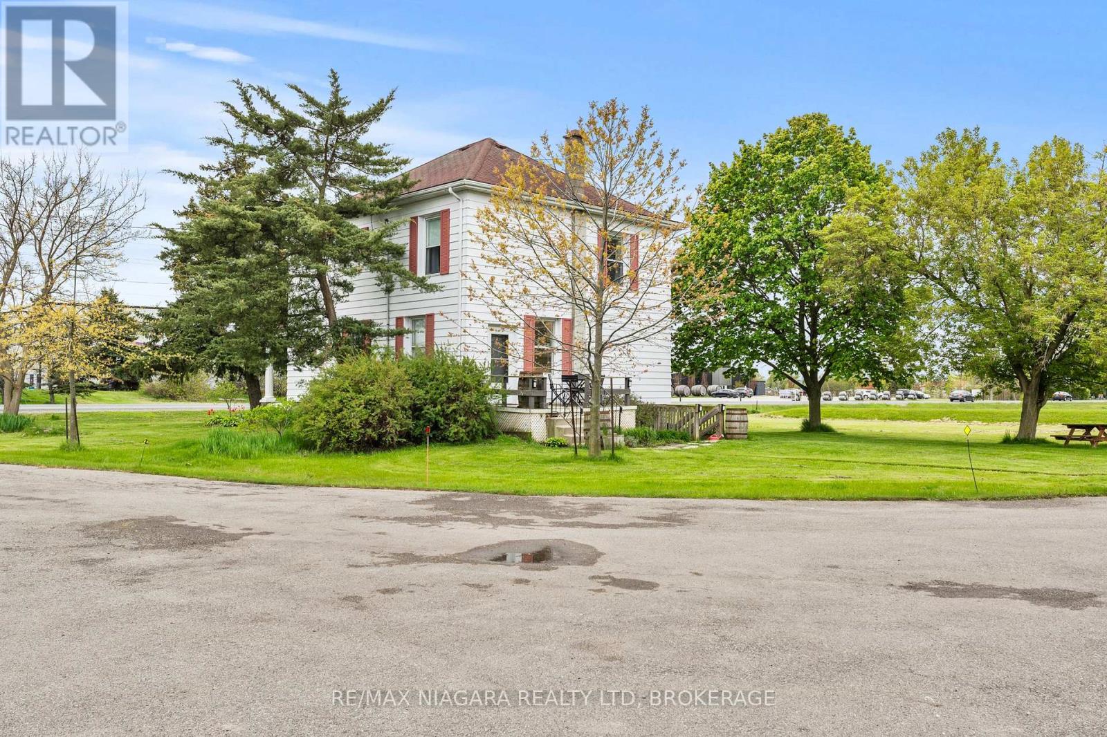 1068 NIAGARA STONE ROAD - Image 38