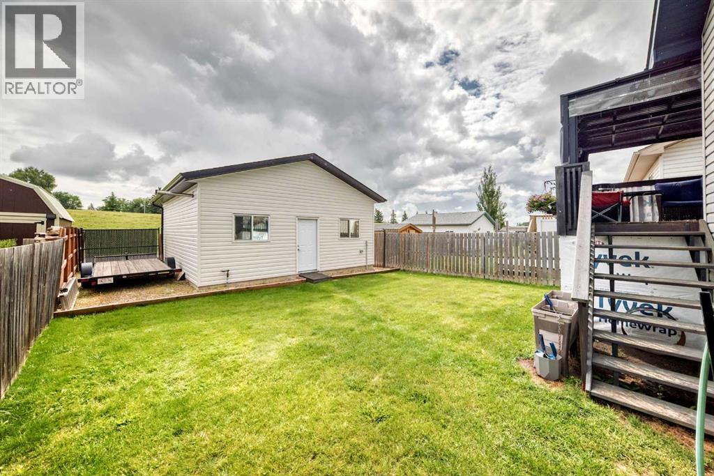 4446 54A Avenue Crescent - Photo 35