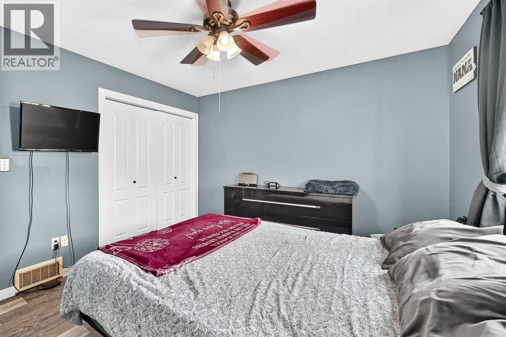 4446 54A Avenue Crescent - Photo 17