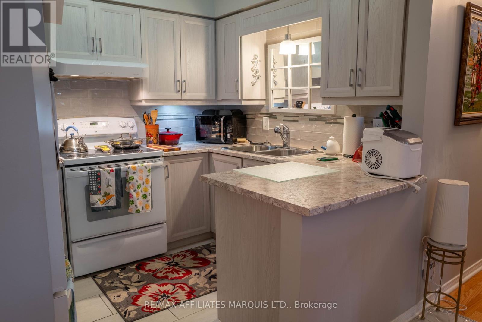 #312 121 WATER STREET W - Image 12