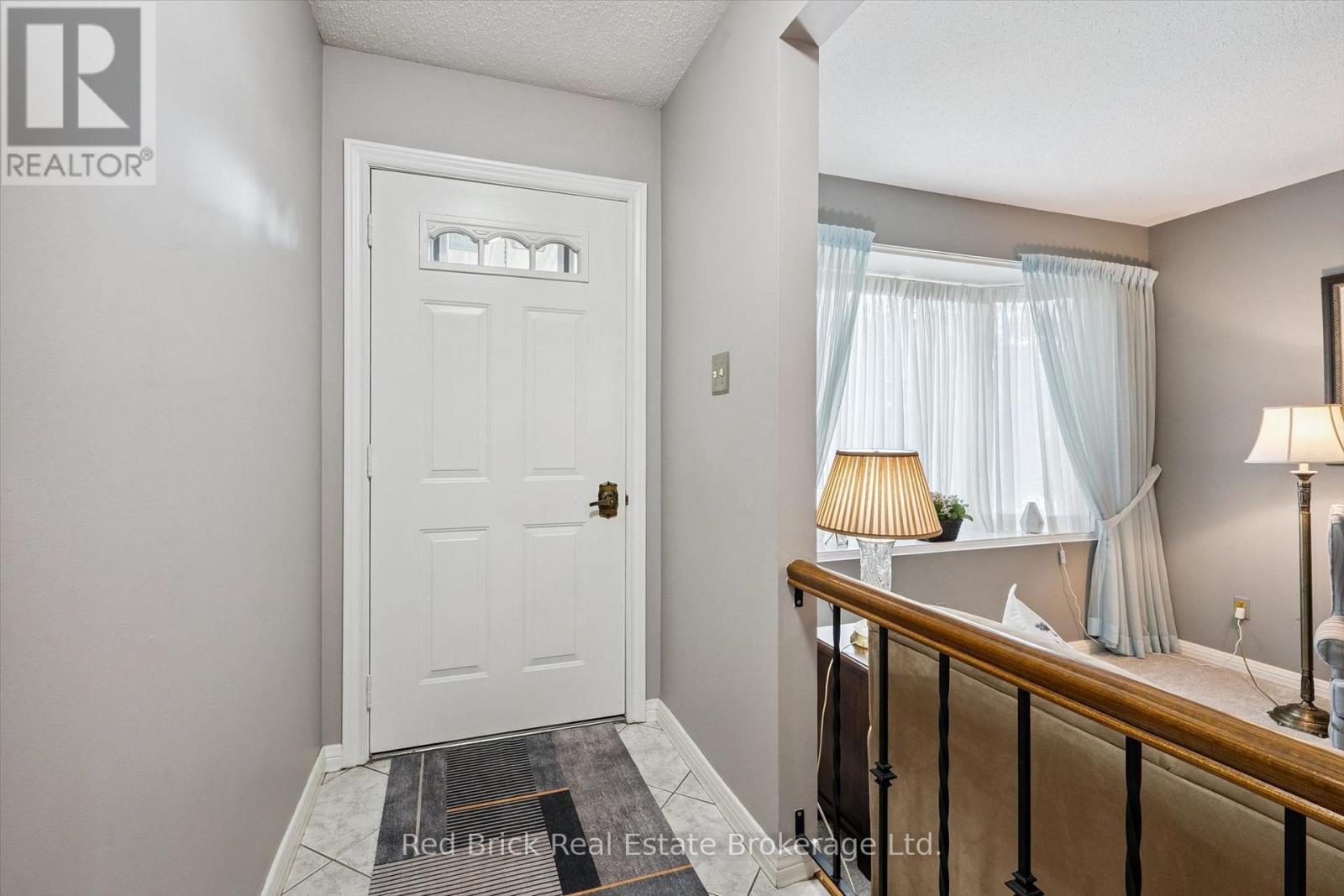 2 WOODBOROUGH ROAD - 5