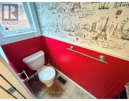 Bathroom - 31 Ingram Drive, Guelph, ON N1E0B1 Photo 14