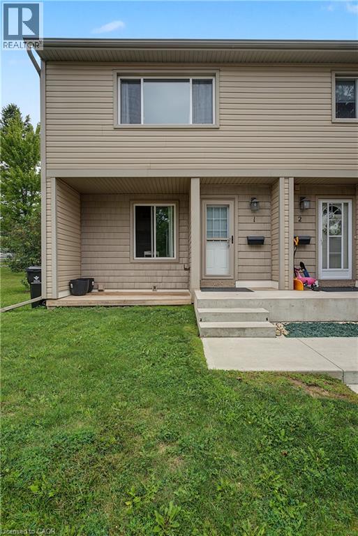 15 GREEN VALLEY Drive Unit# 1 — photo 3
