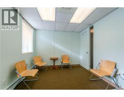 172 Dalhousie Street Unit# Upper Unit #1, Brantford, ON N3T2J7 Photo 8