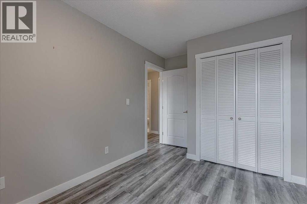 134 Douglas Avenue - 30