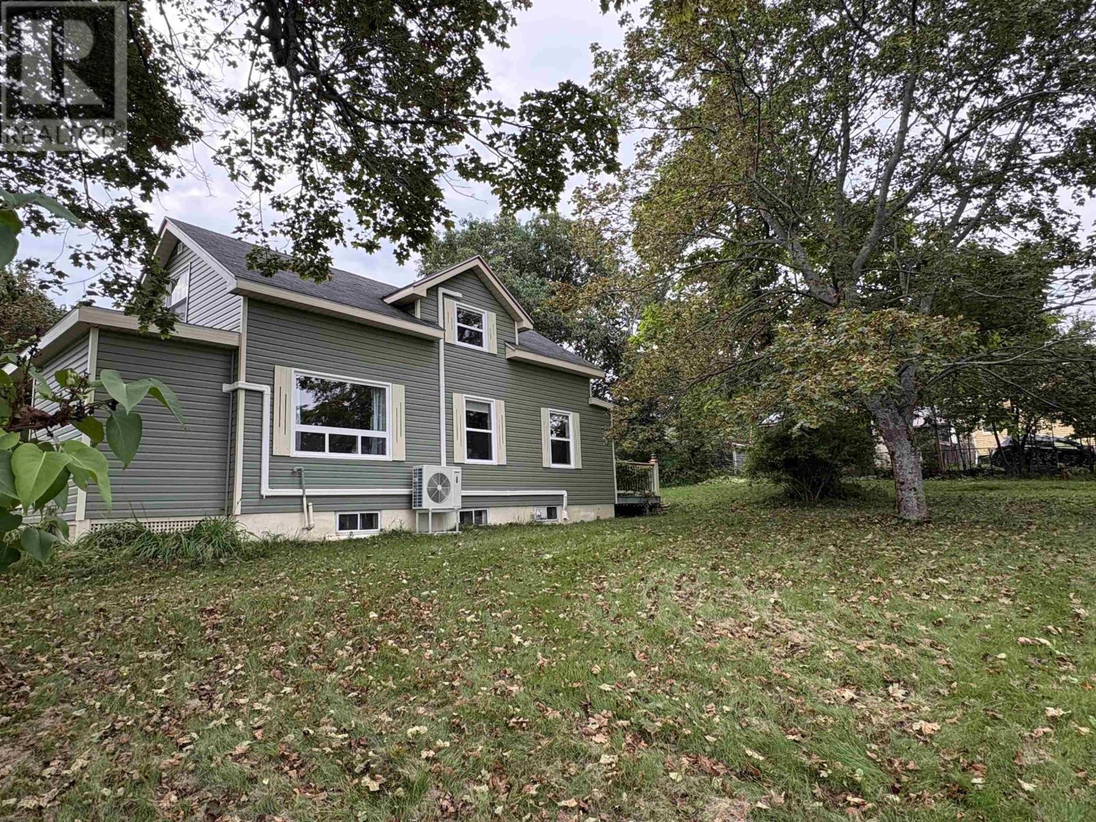 Property 27 of 28 of 50 Rose Avenue