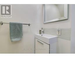 338 Kenilworth Avenue, Toronto, ON M4L3S8 Photo 9
