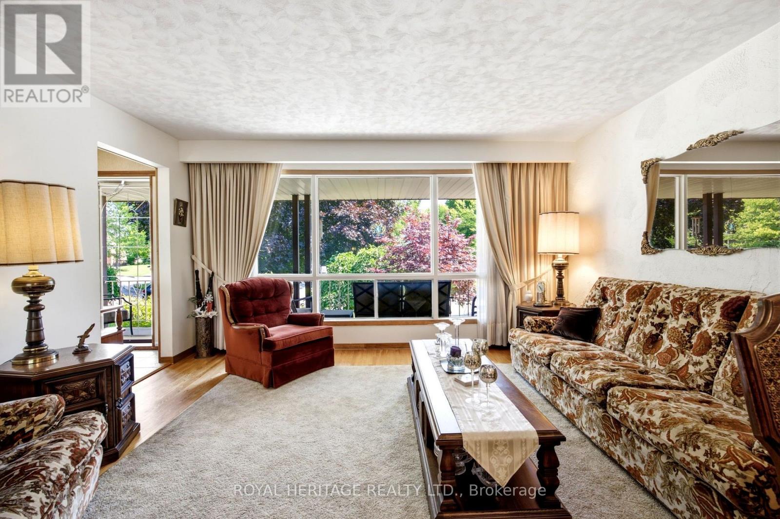 394 AMSTEL COURT - Image 10