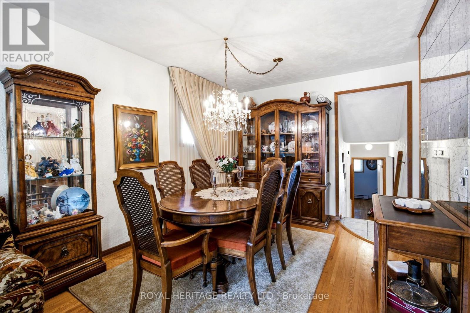 394 AMSTEL COURT - Image 13