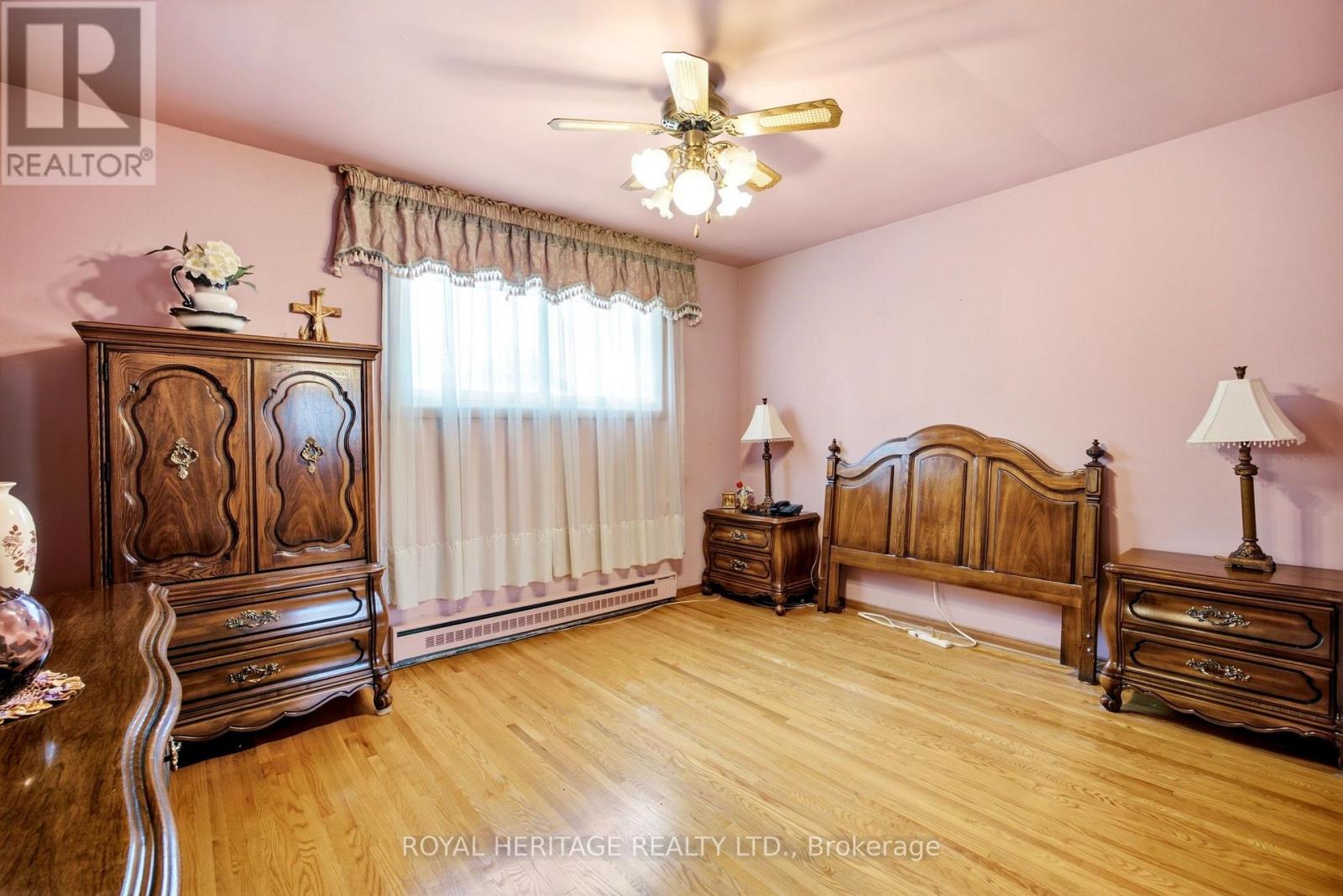 394 AMSTEL COURT - Image 27