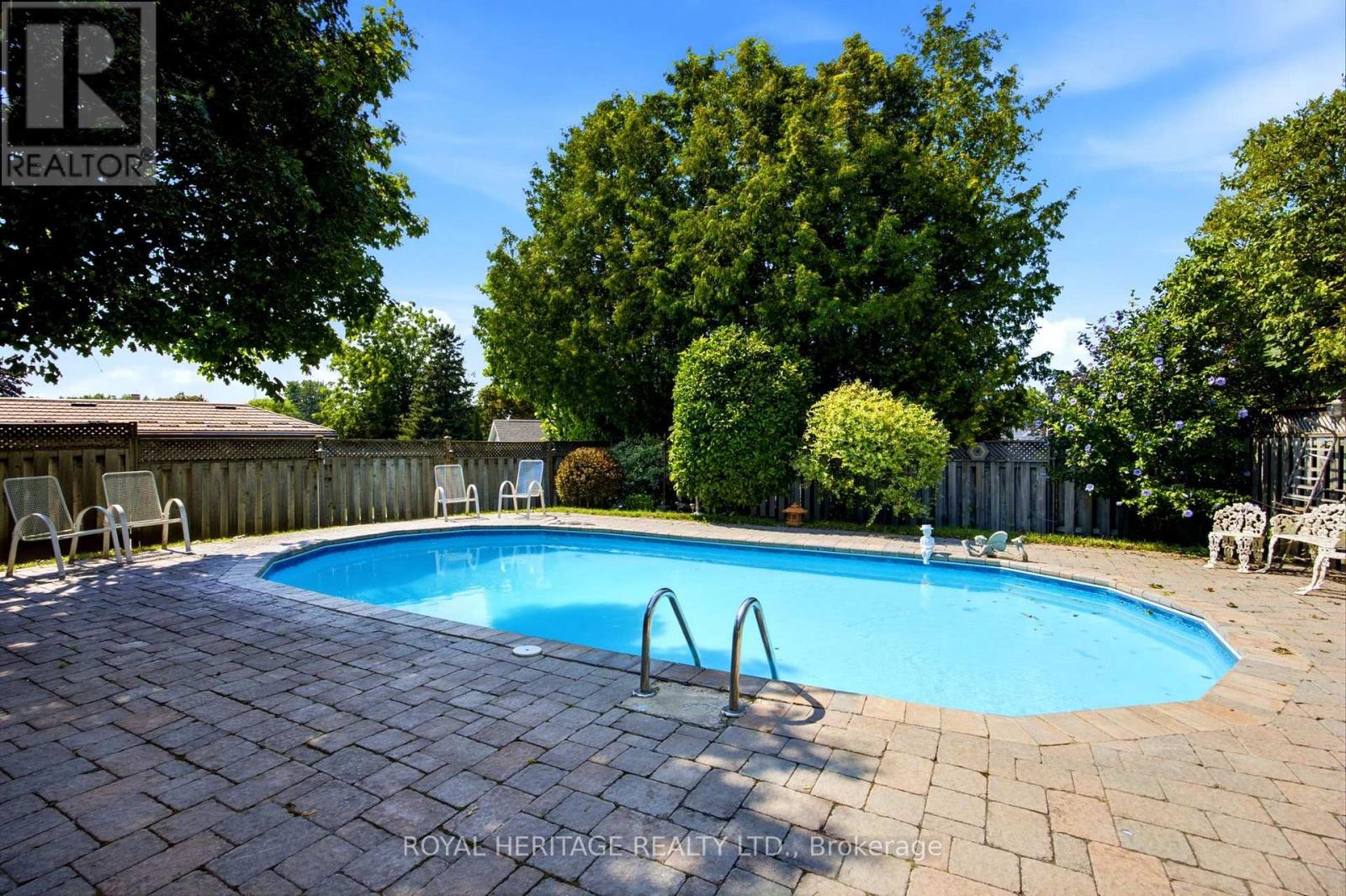 394 AMSTEL COURT - Image 37