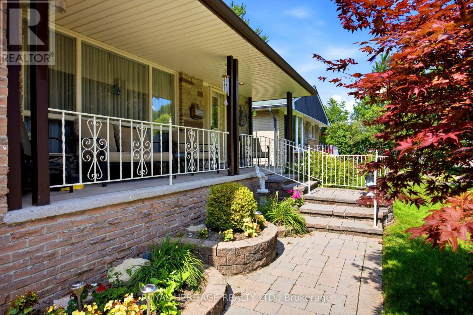 394 AMSTEL COURT - Image 4