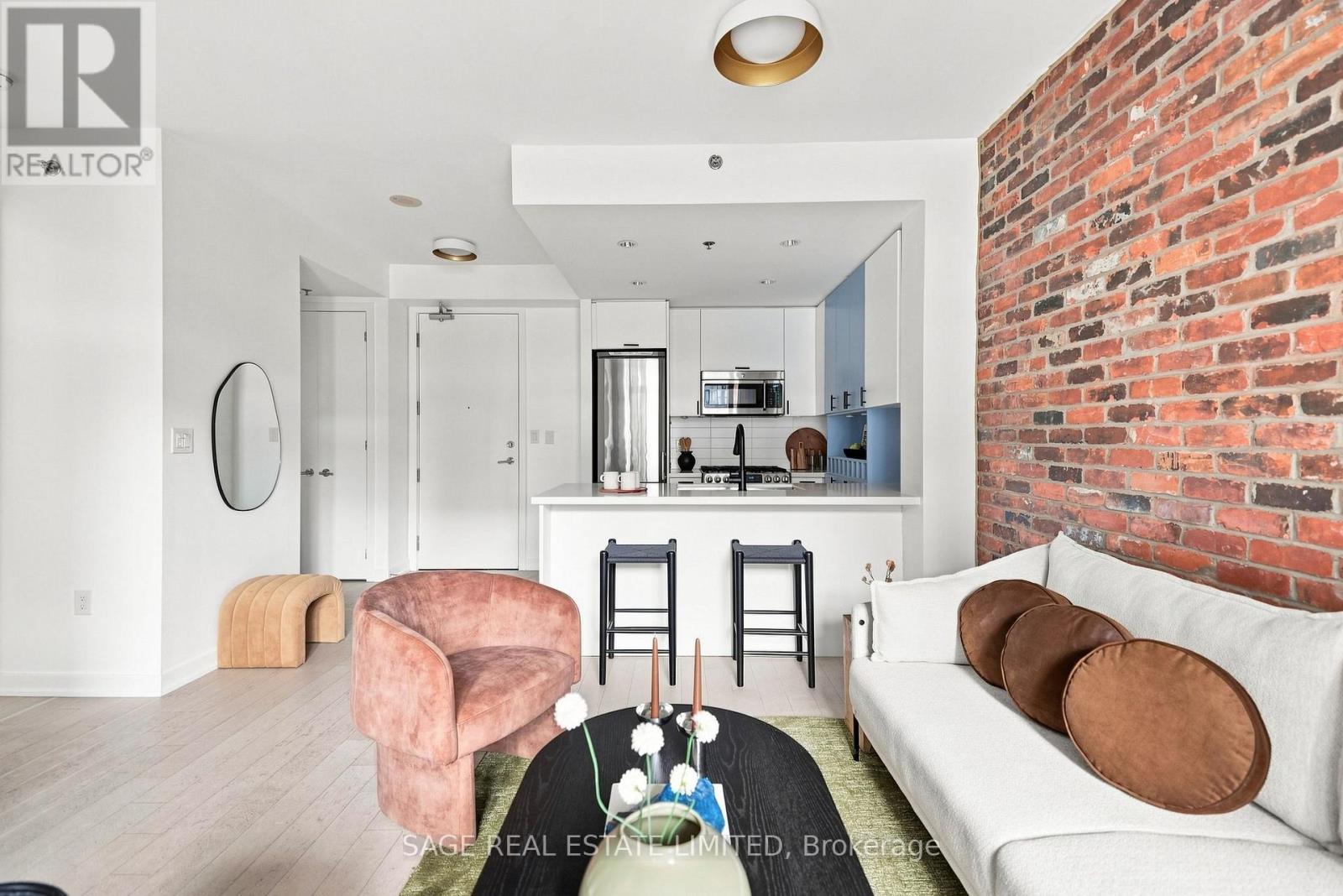 #435 88 COLGATE AVENUE - 7