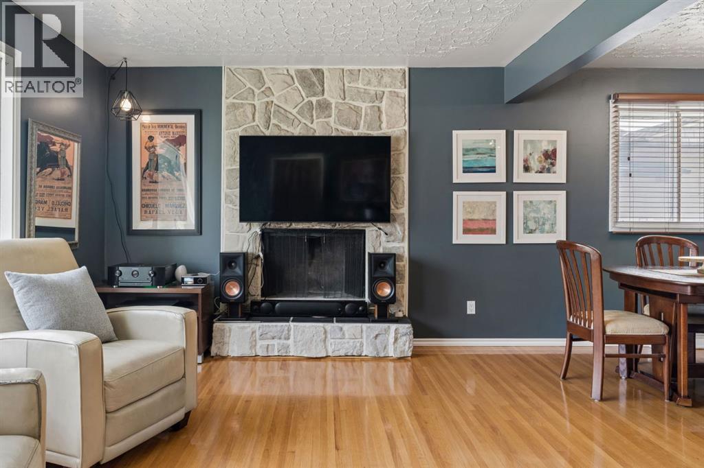 91 Winslow Crescent Southwest - Photo 7