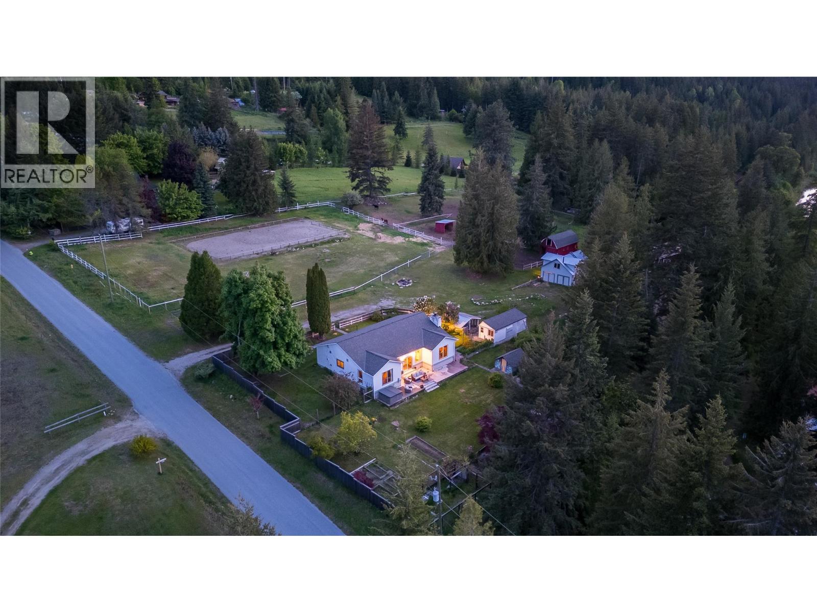 765 LEWIS Road, Harrop