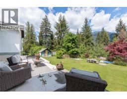 765 Lewis Road, Harrop, BC V1L6P7 Photo 58