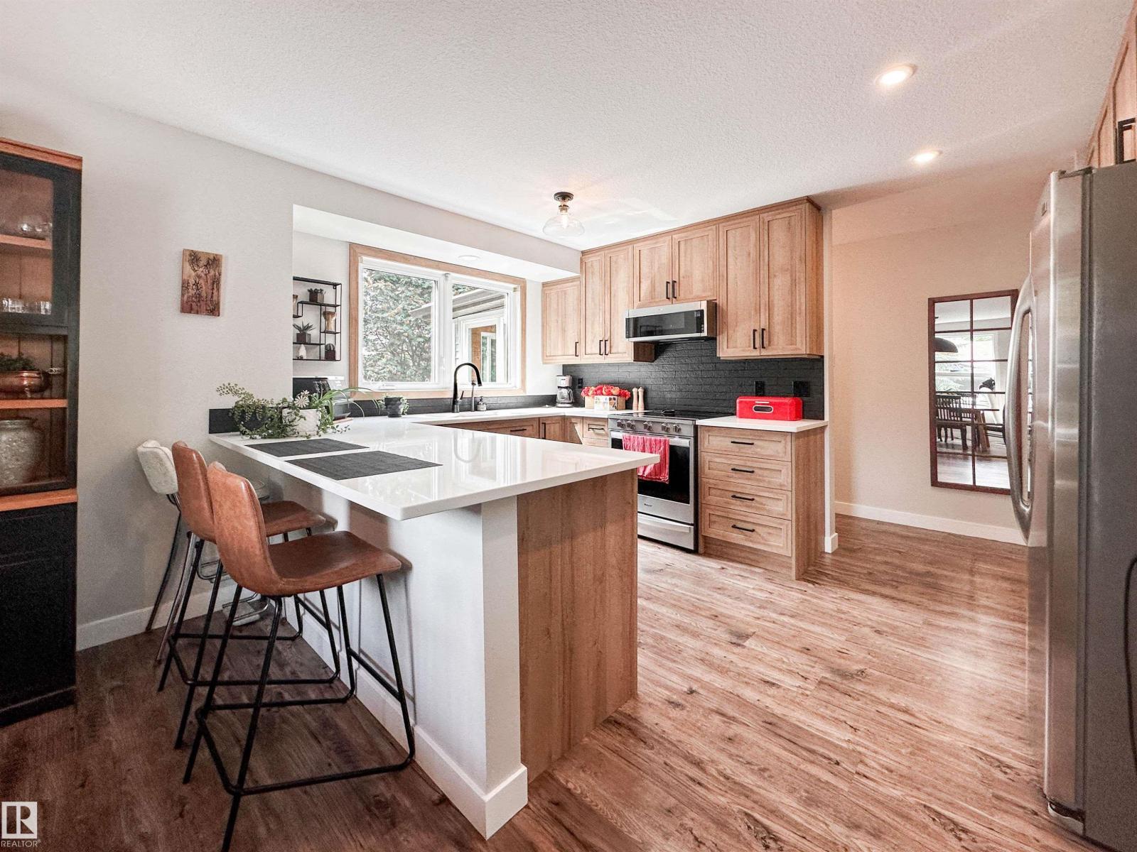 37 ASH Crescent - Photo 11