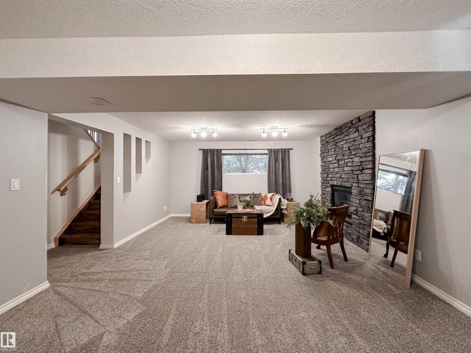 37 ASH Crescent - Photo 40