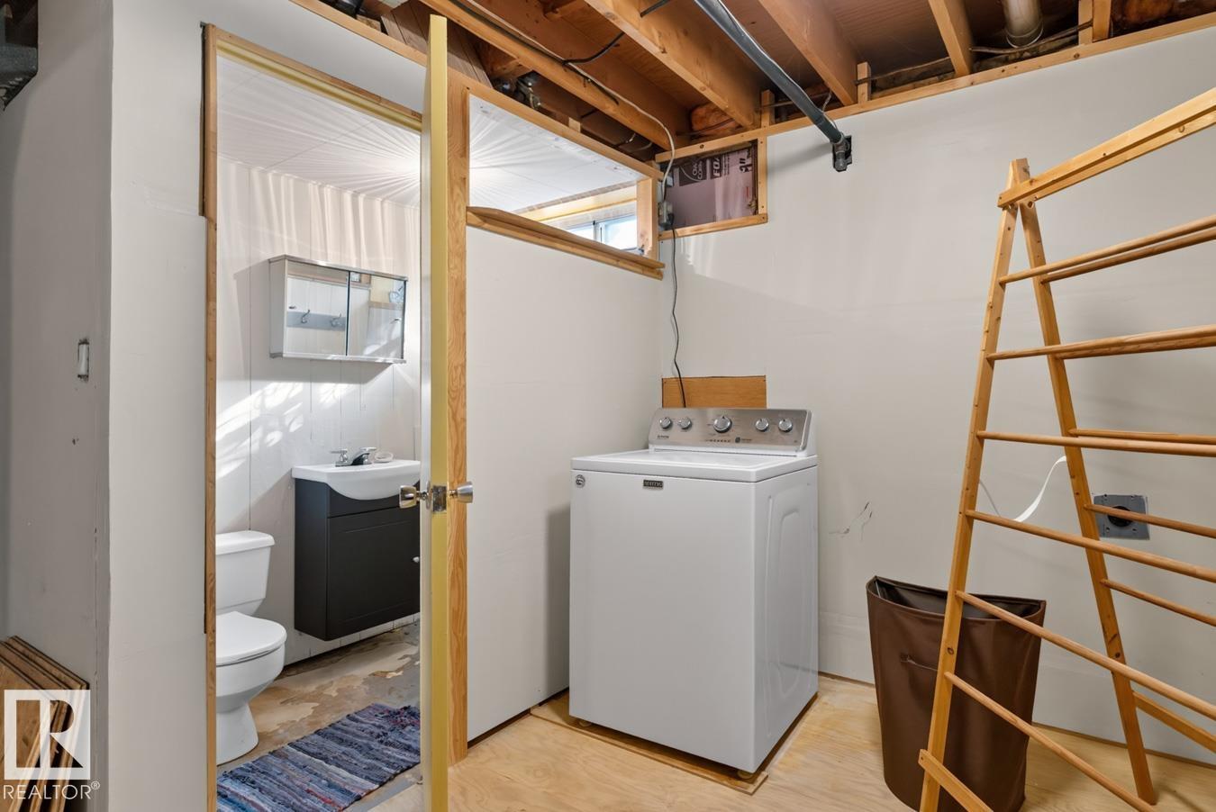 9603 79 ST NW - Image 29