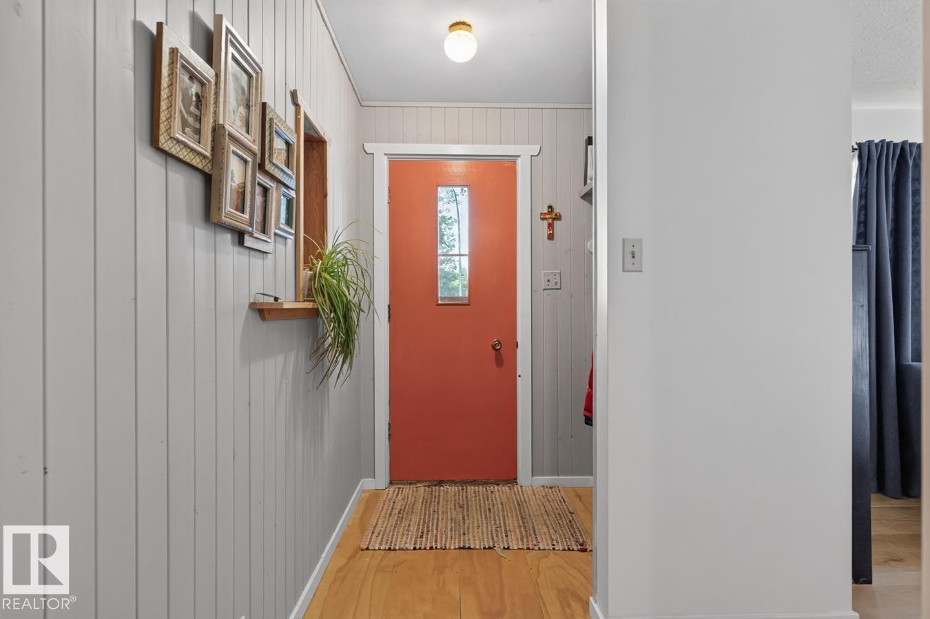 9603 79 ST NW - 5