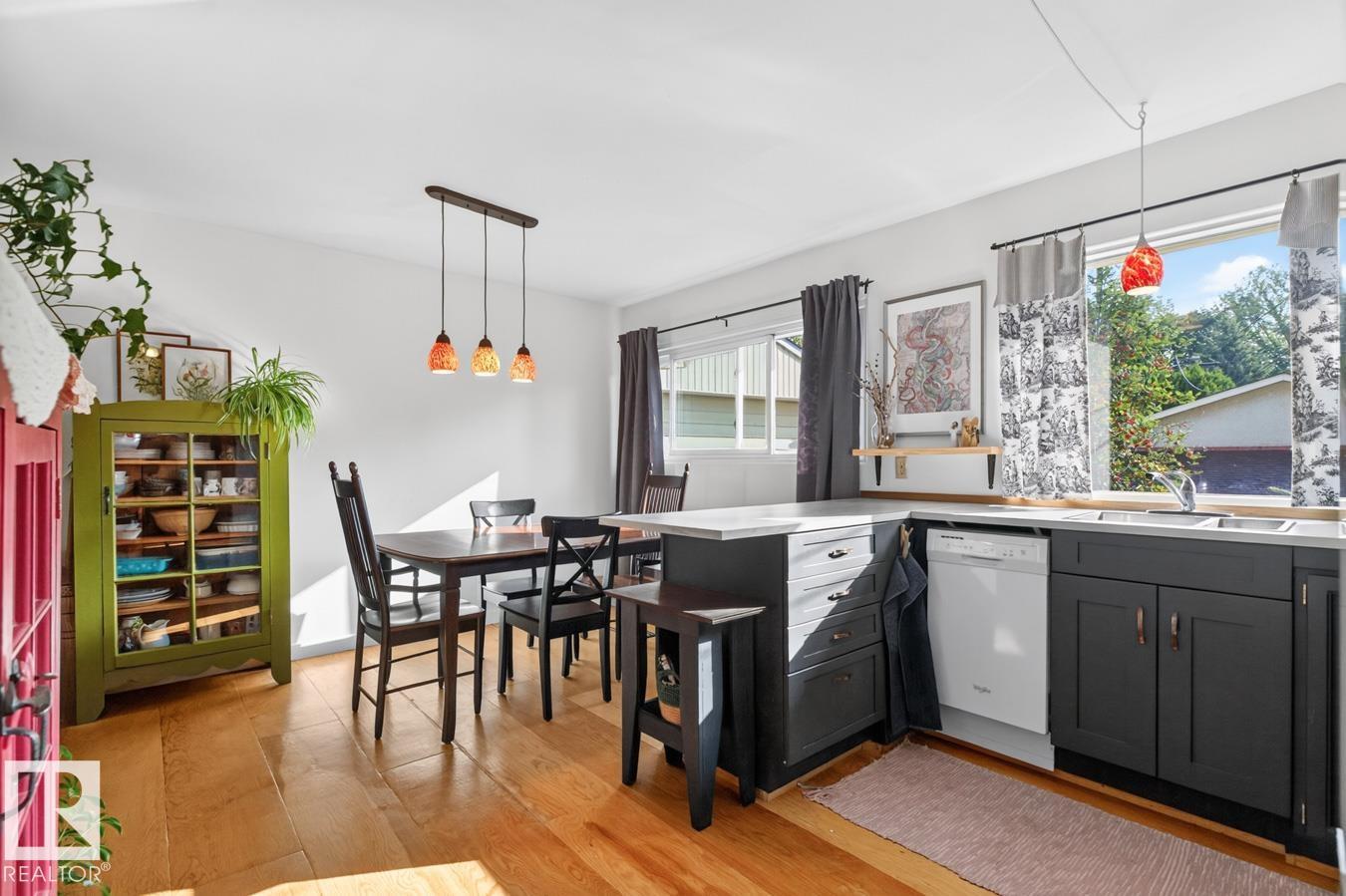 9603 79 ST NW - Image 9