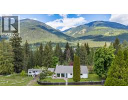 765 Lewis Road, Harrop, BC V1L6P7 Photo 42