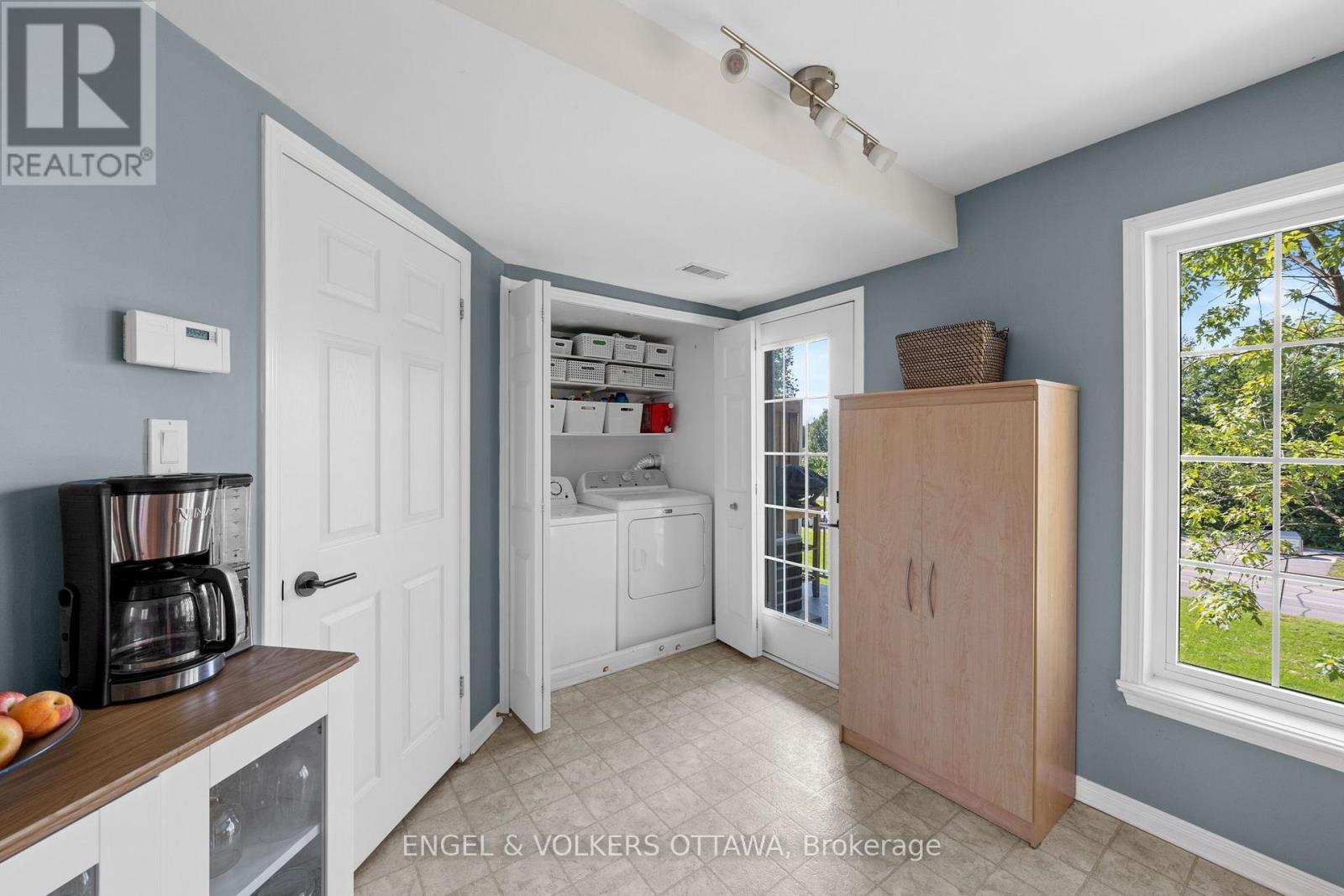 2 Bed, 2 Bath House for Sale in Ottawa – 163 – 70 EDENVALE DRIVE, Ottawa – MLS# X13672110 - Image 19
