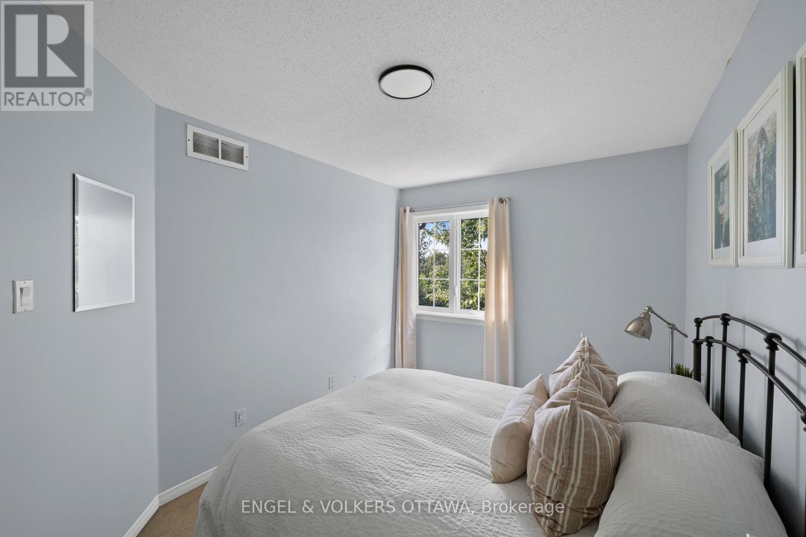 2 Bed, 2 Bath House for Sale in Ottawa – 163 – 70 EDENVALE DRIVE, Ottawa – MLS# X13672110 - Image 34