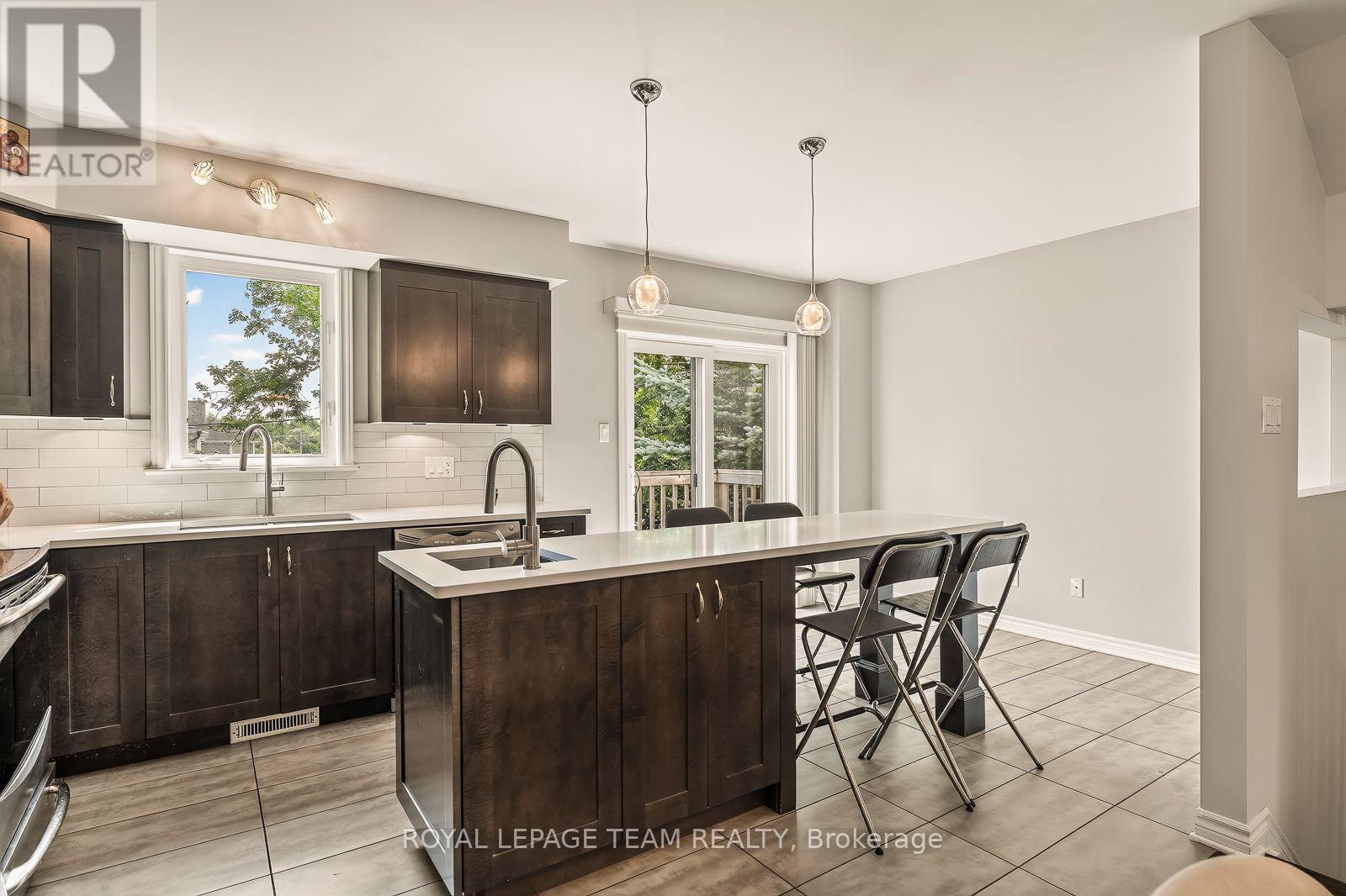3 Bed, 4 Bath House for Sale in Ottawa – 100 BRILIA PRIVATE, Ottawa – MLS# X13672114 - Image 18