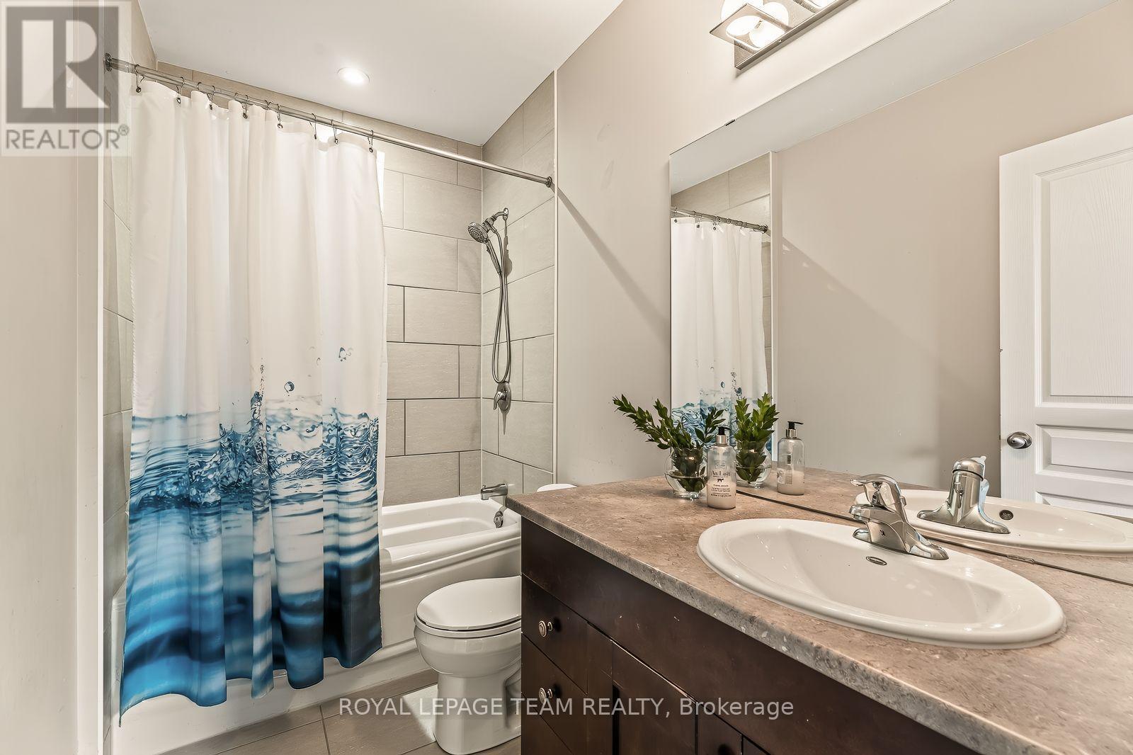 3 Bed, 4 Bath House for Sale in Ottawa – 100 BRILIA PRIVATE, Ottawa – MLS# X13672114 - Image 31
