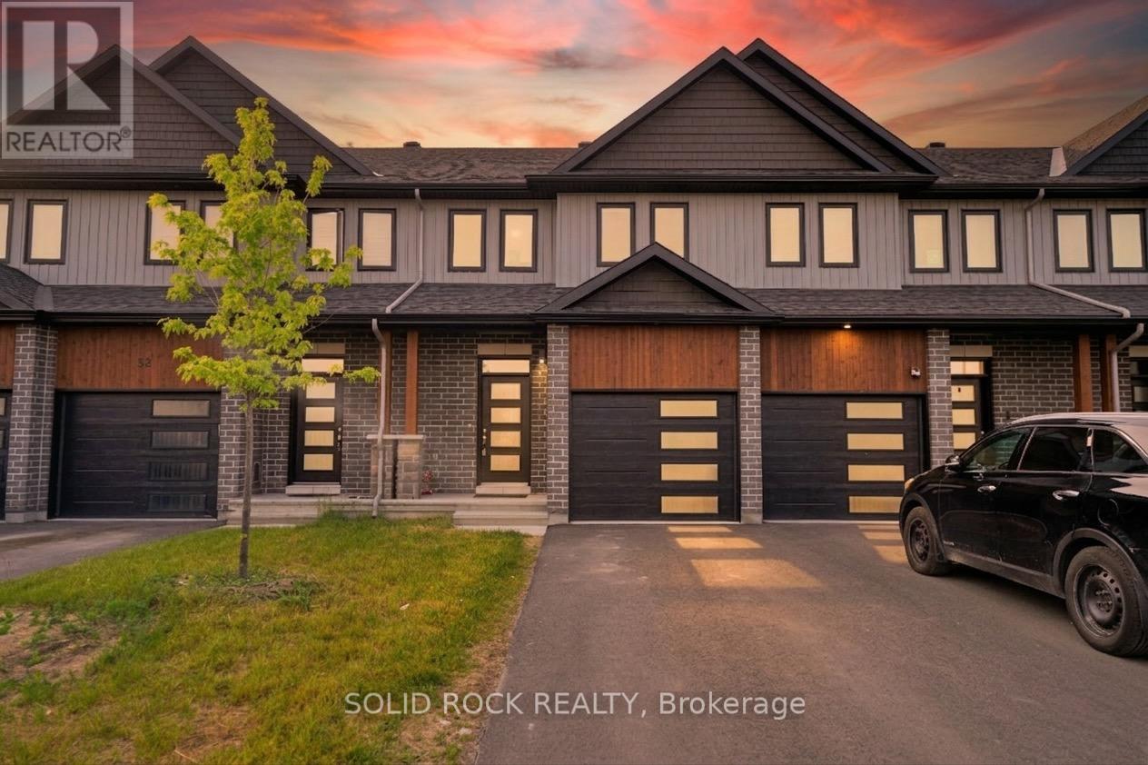 54 GRIFFITH WAY - 1