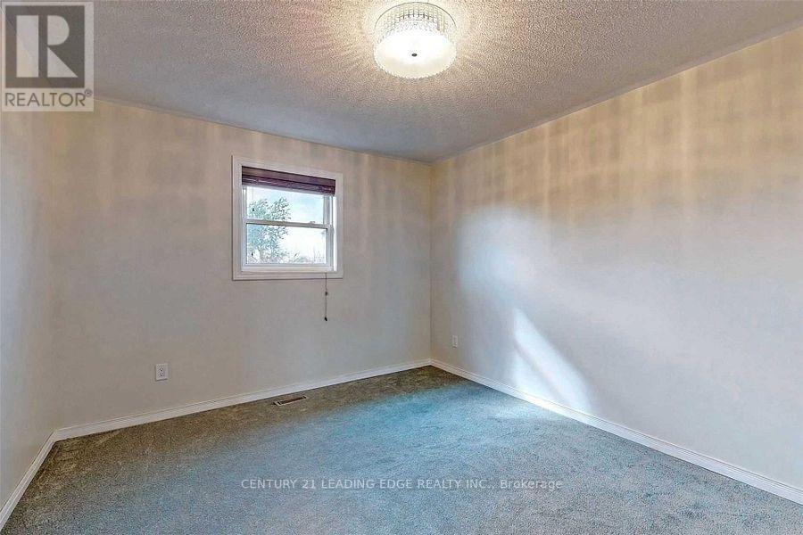 1566 FIELDGATE DRIVE - Image 21
