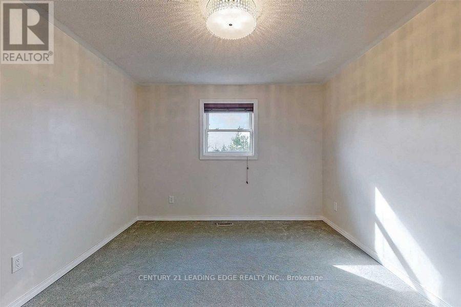 1566 FIELDGATE DRIVE - Image 23