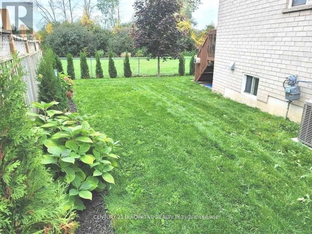 1566 FIELDGATE DRIVE - 30