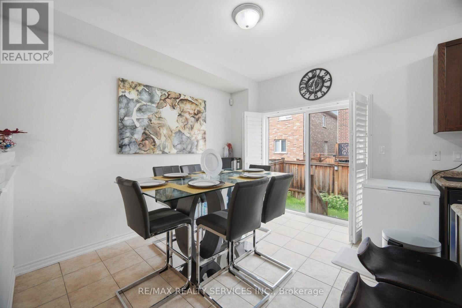 25 YATELY STREET - 13