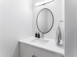 1090 Mcmillan Avenue, Winnipeg, MB R3M0V9 Photo 13