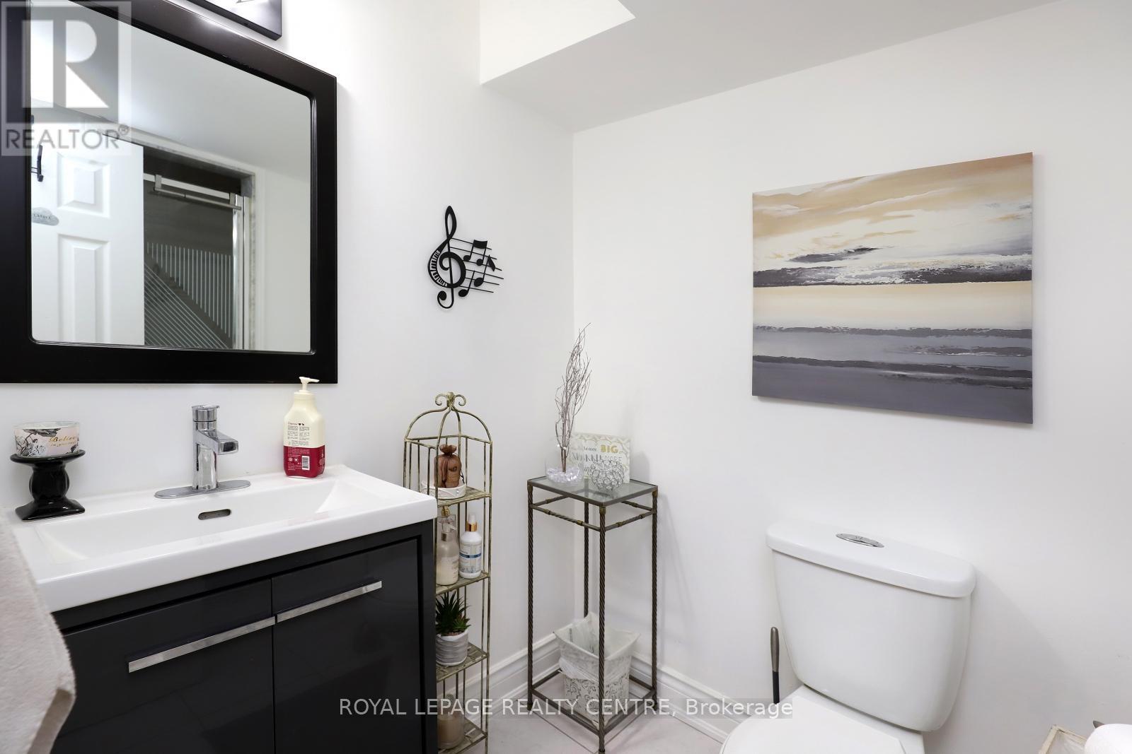 598 PILCOM COURT - 29