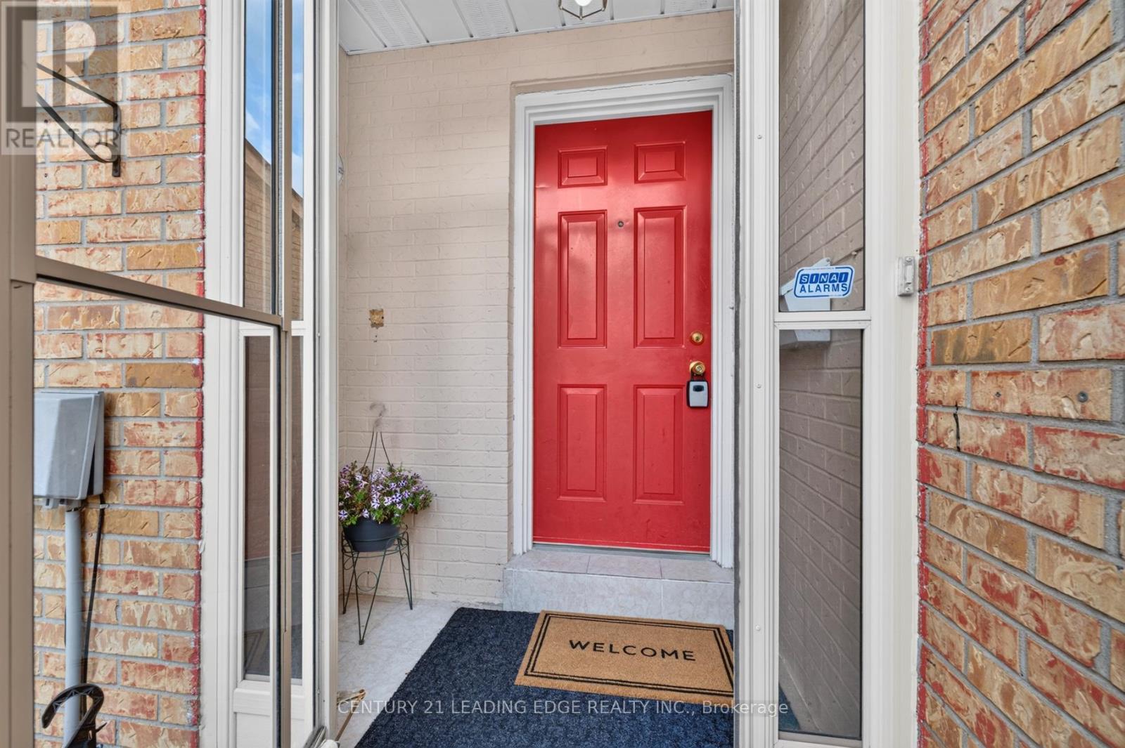 58 VALDOR DRIVE - 3