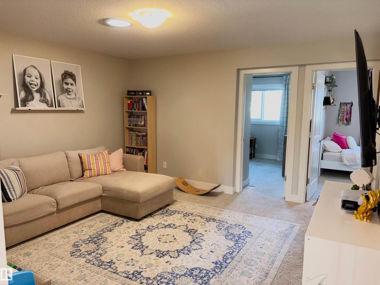 152 STURTZ BN - Image 22