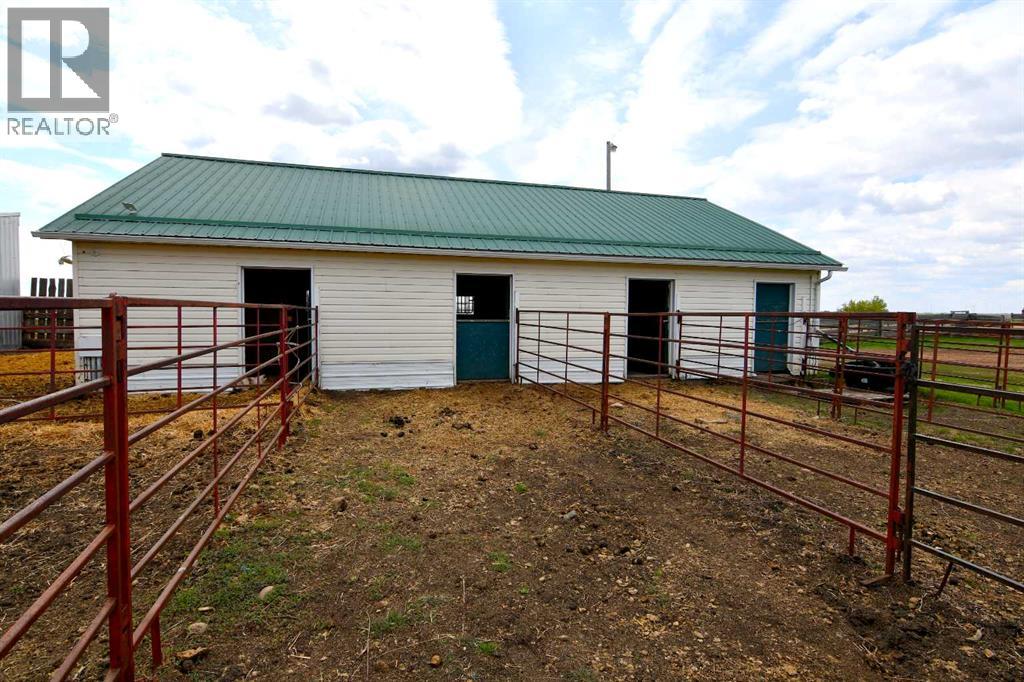 14123 Township Road 404 - Photo 12