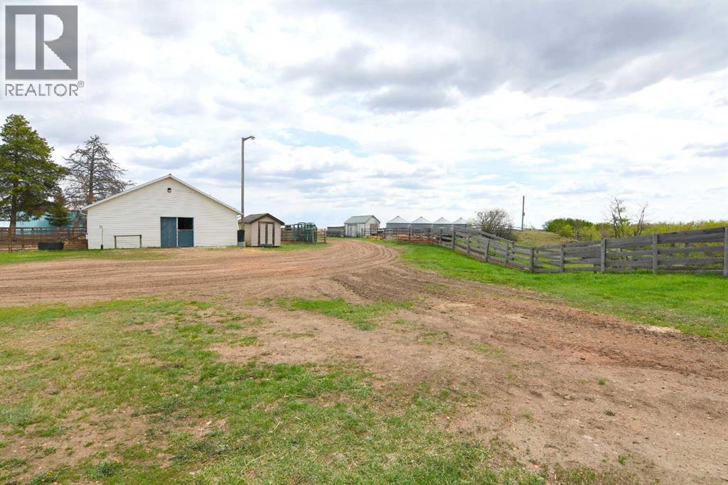 14123 Township Road 404 - Photo 10