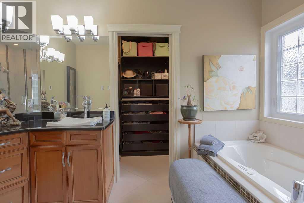 2809 11 Avenue - 18