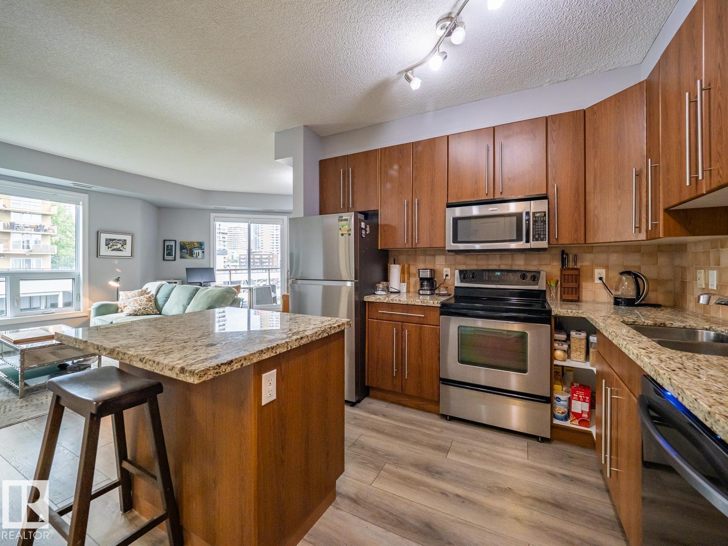#701 9819 104 ST NW - Image 3